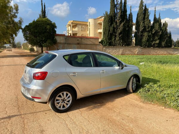 سيات إيبيزا 2013 من مجموعة فولكسفاغن الألمانية - الصورة 8