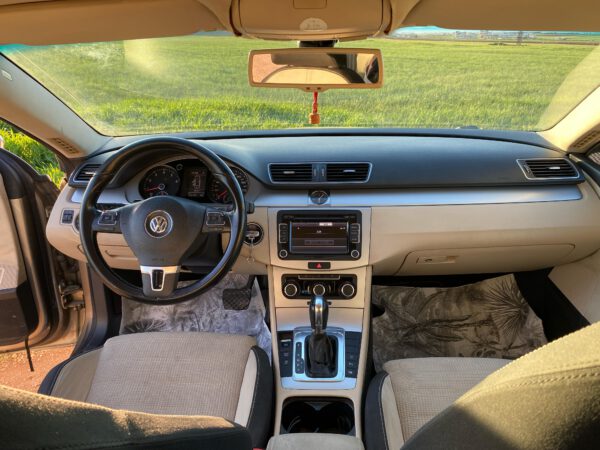 فولكس فاجن باسات 2011 – 1.8L TSI - الصورة 12