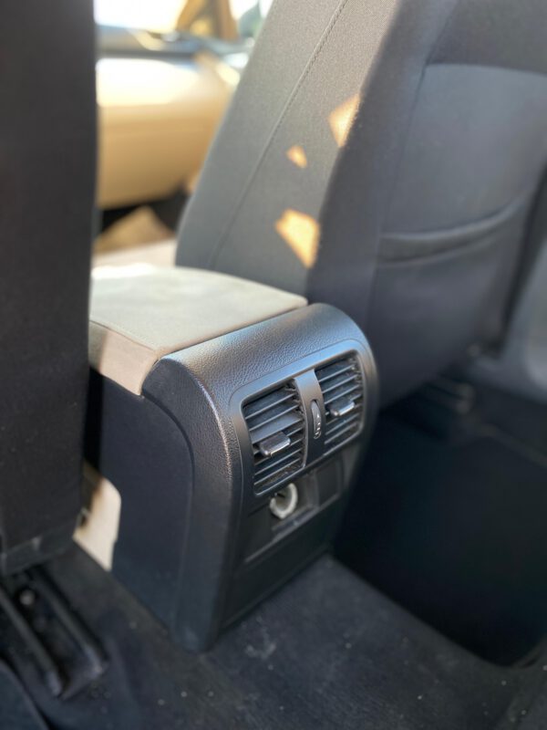 فولكس فاجن باسات 2011 – 1.8L TSI - الصورة 20