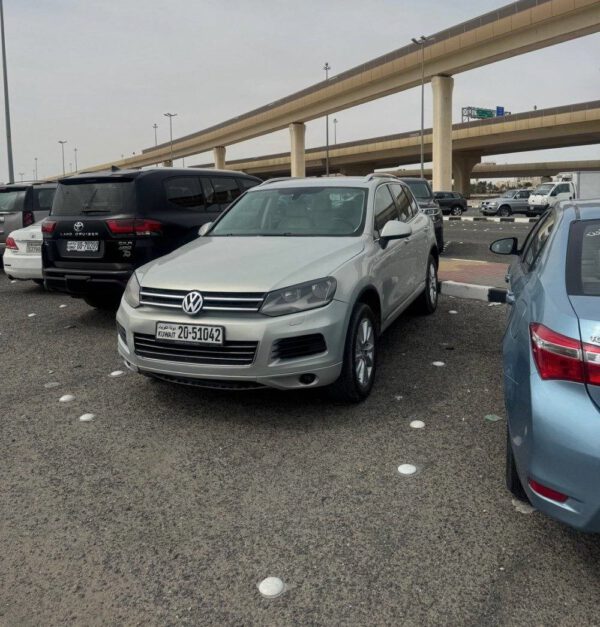 فولكس فاغين طوارق موديل 2013 - الصورة 2