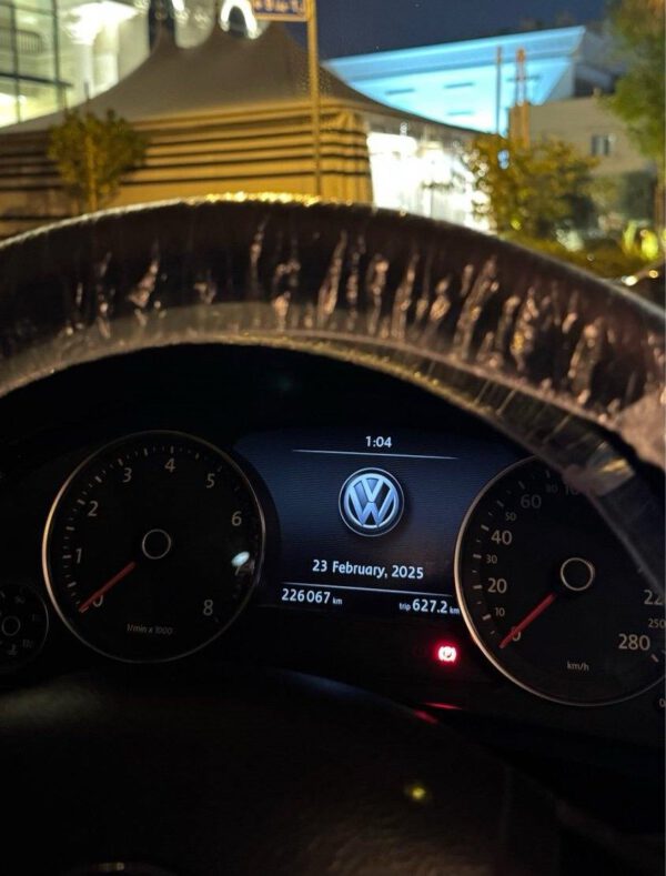 فولكس فاغين طوارق موديل 2013 - الصورة 6