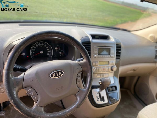 كيا كرنفال موديل 2011 - الصورة 21
