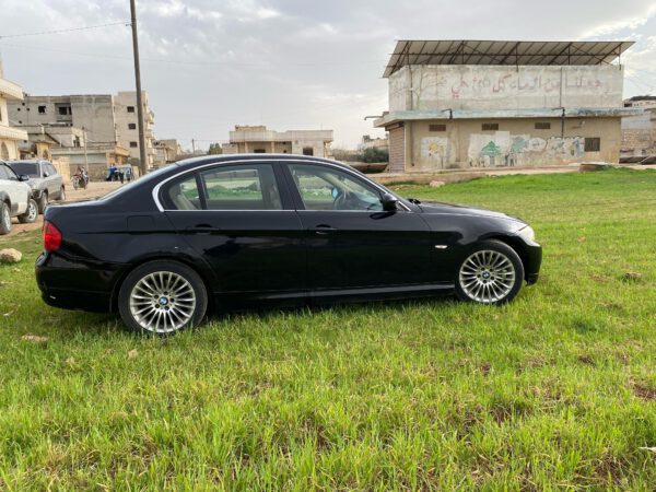 ⁦بي ام  2011- 323i⁩ - الصورة ⁦6⁩