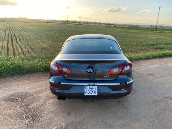 فولكس فاغن باسات موديل 2011 - الصورة 6