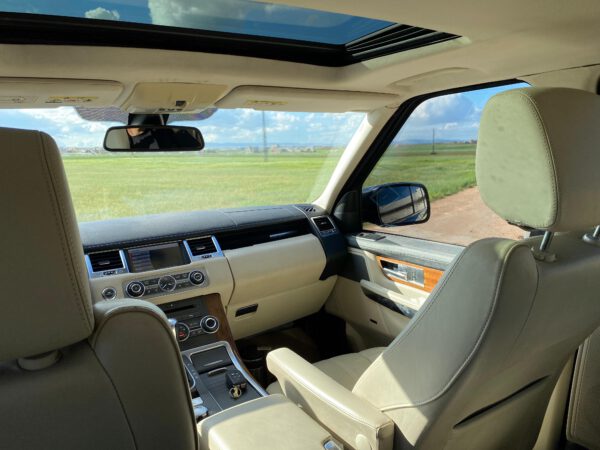 رنج روفر موديل 2011 – فخامة وأداء مميز - الصورة 15