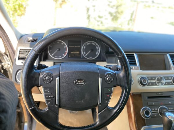 رنج روفر موديل 2011 – فخامة وأداء مميز - الصورة 21