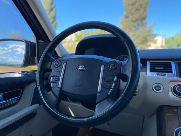 رنج روفر موديل 2011 – فخامة وأداء مميز - الصورة 29