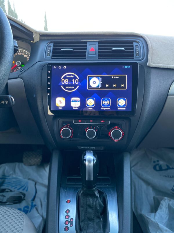 فولكسفاغن جيتي موديل 2012 - الصورة 4