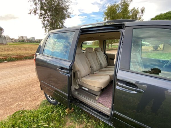 كيا كرنفال 2013 القصة الطويلة مع فتحة سقف و أبواب كهرباءيك - الصورة 6