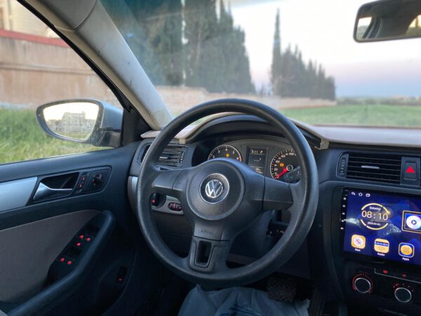 فولكسفاغن جيتي موديل 2012 - الصورة 9