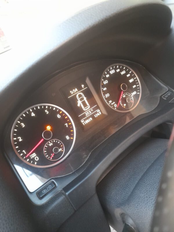 فولكسفاغين جيب تغوان موديل عام 2013 دفع رباعي TSI 2.0 - الصورة 10